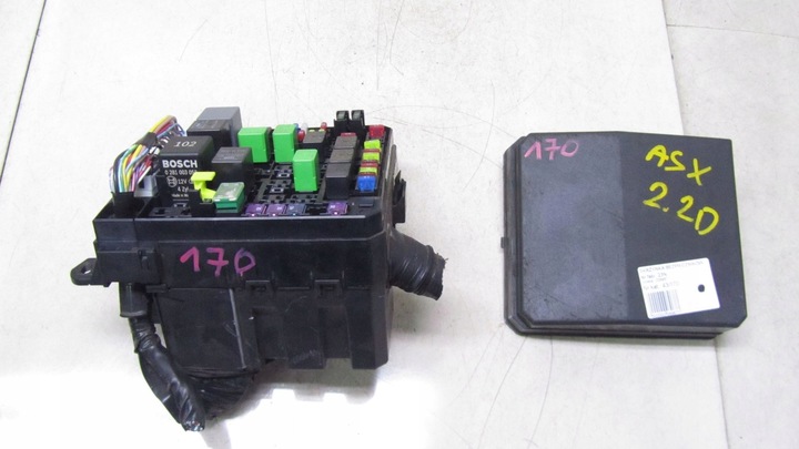 фото №1, Mitsubishi asx 2.2 коробка предохранителей 12-17