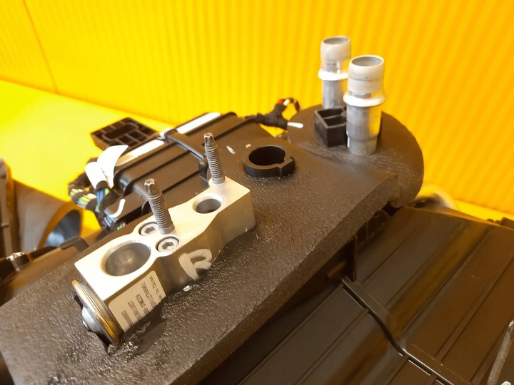 фото №9, Opel corsa f 21r. отопитель 9830696780