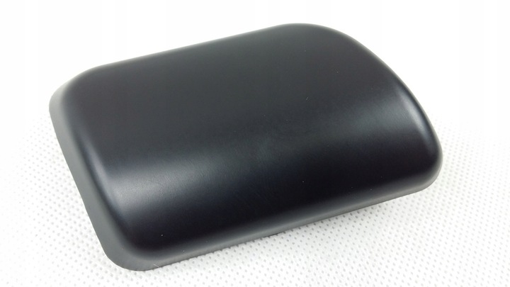 фото №2, Volvo xc90 правая заглушка омывателя фара