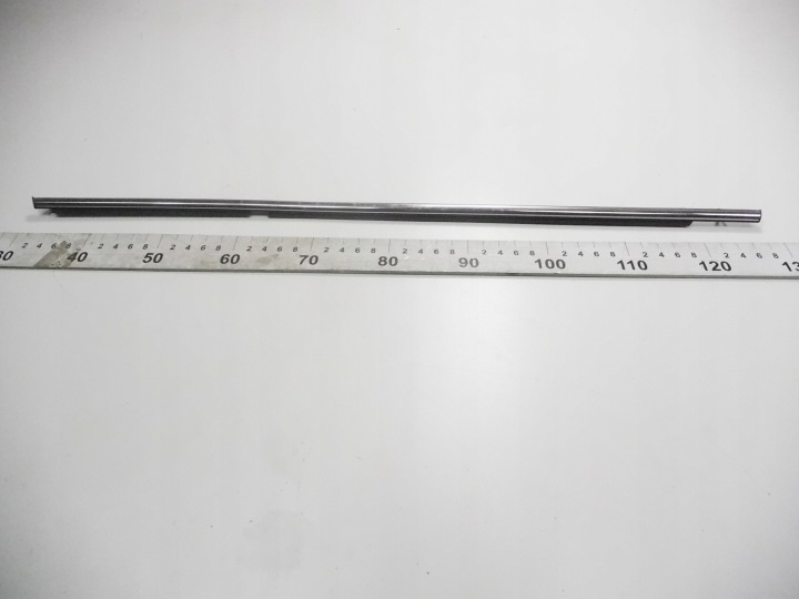 фото №7, Молдинг стёкла левое зад toyota corolla 75740-12551