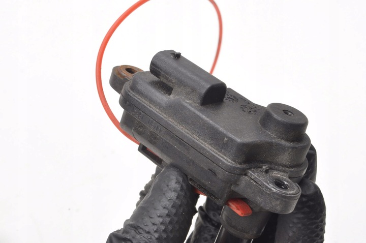 фото №6, Maserati quattroporte vi механизм открывания крышки заливка 670001603