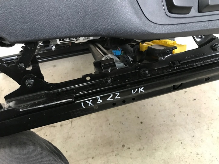 фото №13, Bmw ix3 g08 x3 g01 2022 рестайлінг сидіння перед диван зад шкіра jak naowa англієць