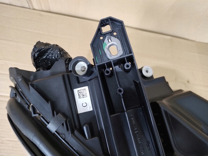 фото №8, Фара фара передняя правая mercedes gla w156 рестайлинг a1569067000 eu