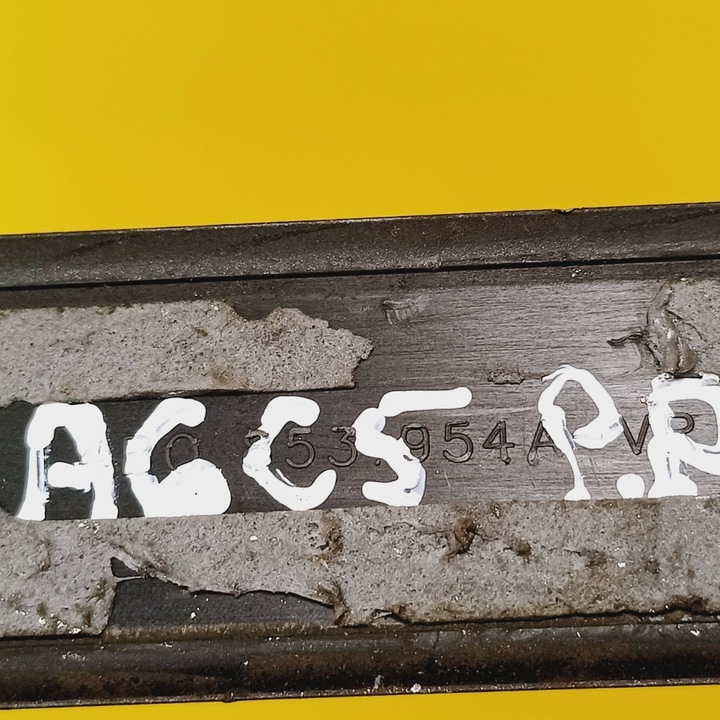 фото №7, Планка дверь правые перед audi a6 c5 универсал 4b0853954a nr188