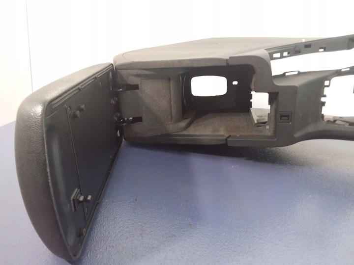 фото №11, Citroen c5 iii підлокітник тунель середній 9682469677