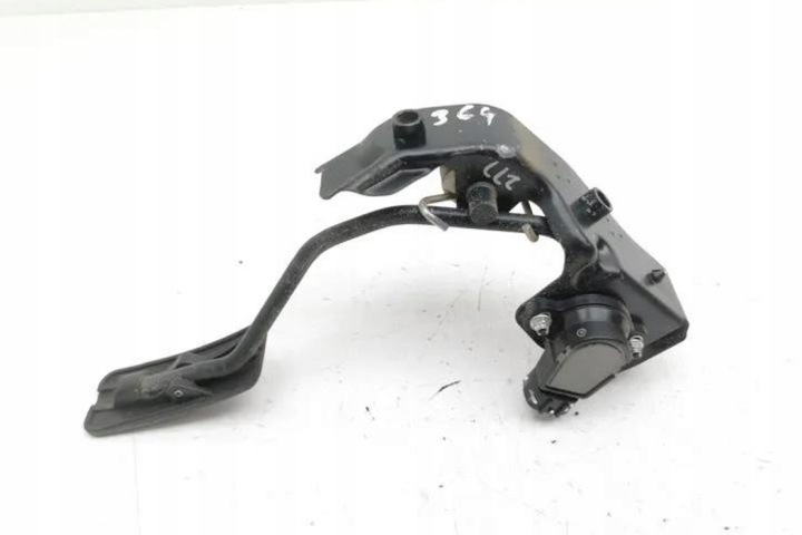 фото №7, Педаль газу toyota avensis _t25_ 8928152021 2.2l дизель 130kw 2008
