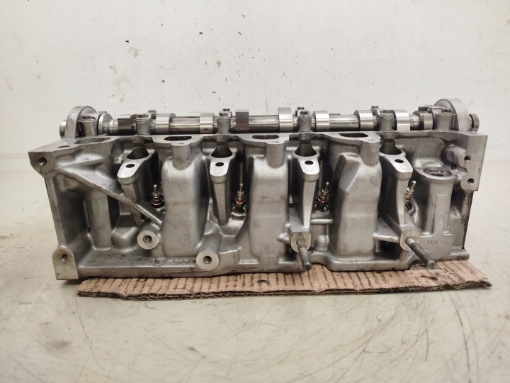 фото №8, Головка двигуна renault nissan 1.5 dci 110421615r -b 110413019r 2013 3