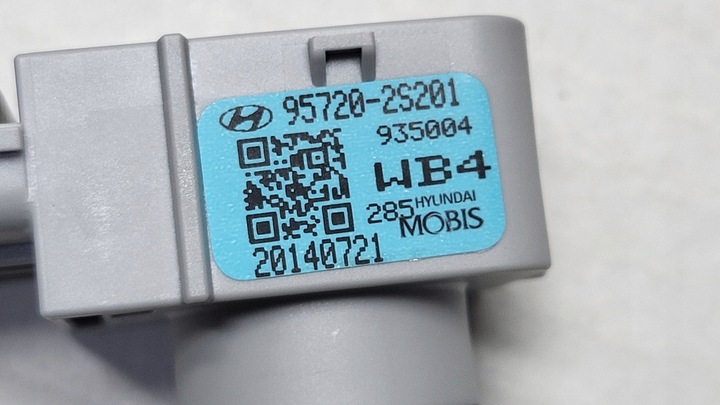 фото №13, Датчик парковка pdc hyundai kia оригинальный номер 95720-2s201 новый! белый оригинал !!!