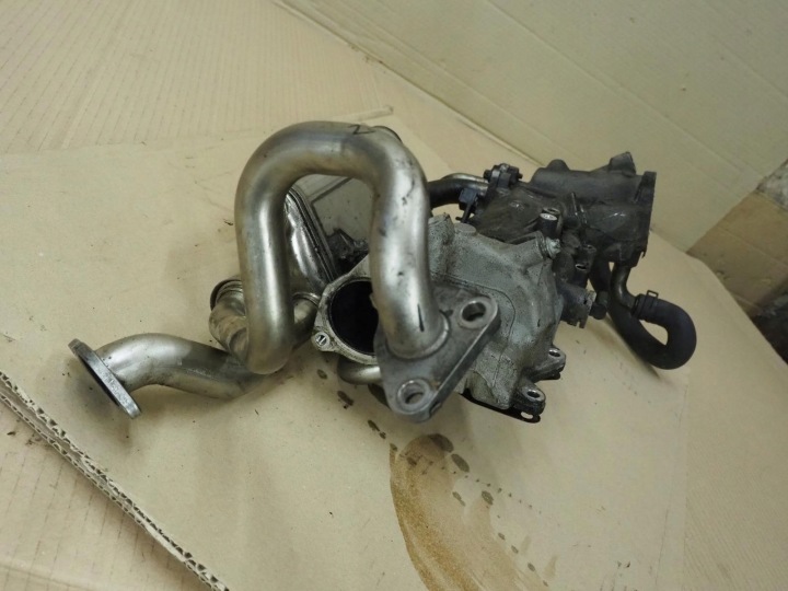 фото №12, Колектор впускний  радіатор egr a6420906637 mercedes w212 3.0 cdi 642