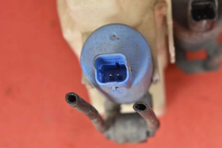 фото №8, Бачок омывателя 9683488180 citroen c5 ii x7 iii 2.0 hdi 163 km