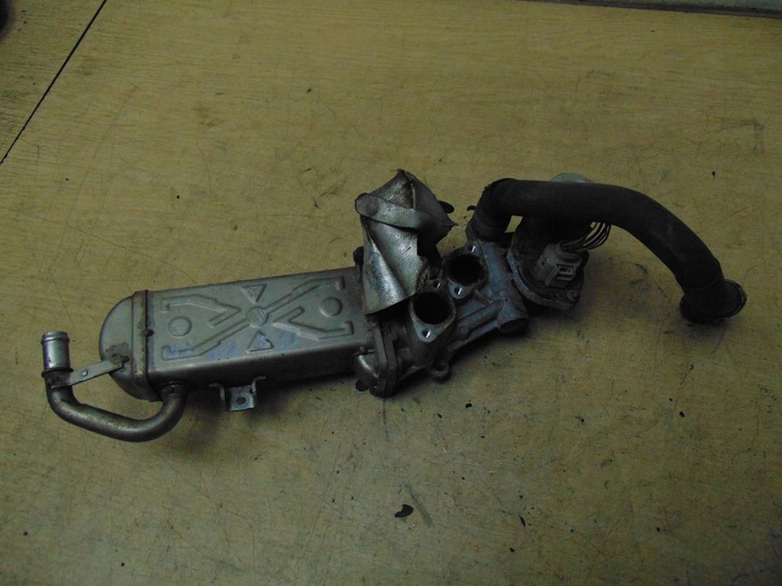 фото №7, Egr радиаторов выхлопных газов vw passat b7 2.0 tdi 03l131512c 03l131512cf