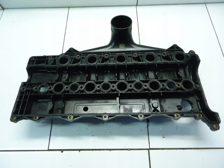 фото №5, Volvo s60 s80 xc90 2.4 d5 185km кришка клапанів 31256168 30743259 08675978