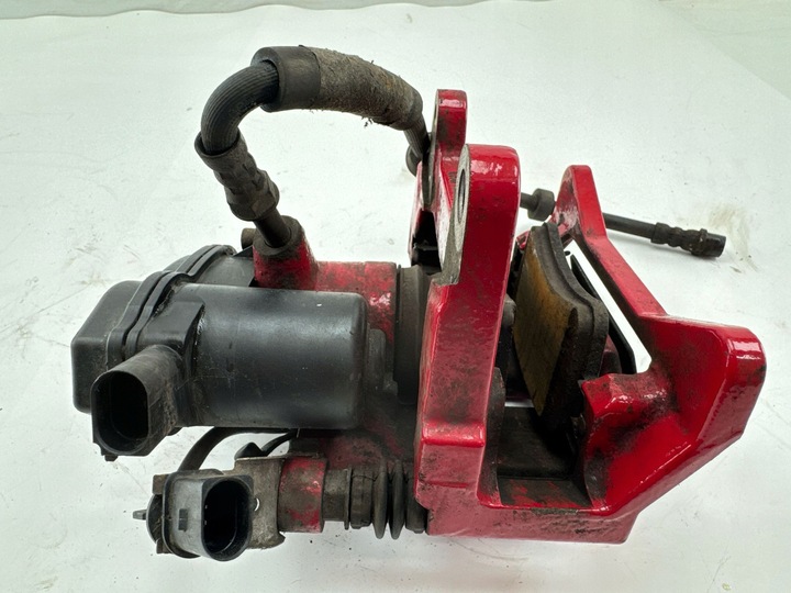 фото №11, Audi rs6 c7 2016 зад задній супорт гальмівний