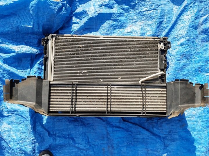 фото №11, Mercedes e w212 рестайлінг 200cdi 200cgi комплект радіатор