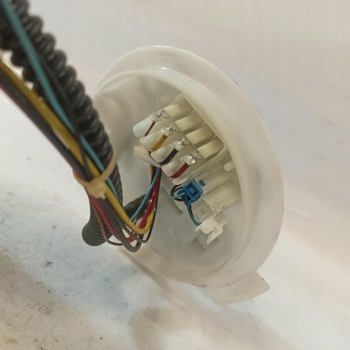 фото №7, Mercedes-benz w177 amg a35 2.0 b насос топлива a2474703300