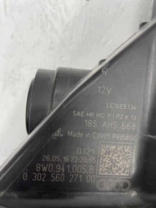 фото №11, Лампи лівий праві перед audi a4 b9 usa комплект