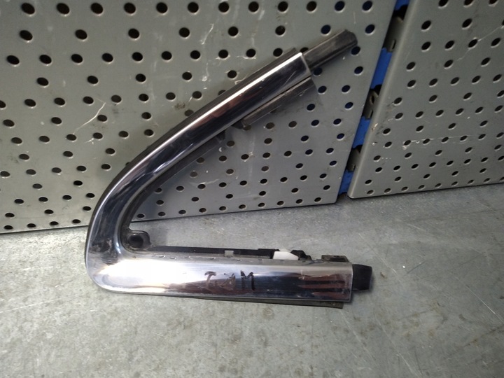 фото №2, Grand cherokee wk2 11-20r планка двері лівий перед