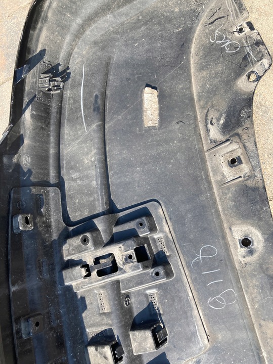 фото №9, Mustang mach-e диффузор накладка бампера зад оригинал.