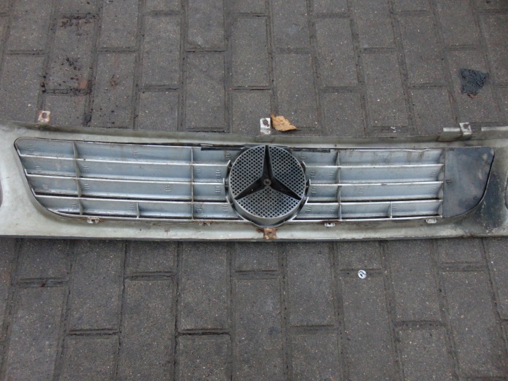 фото №11, Решётка радиатора решётка mercedes vito w638 европа