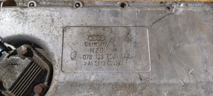 фото №10, Основа піддон audi a4 b5 2.4 v6 078103603a