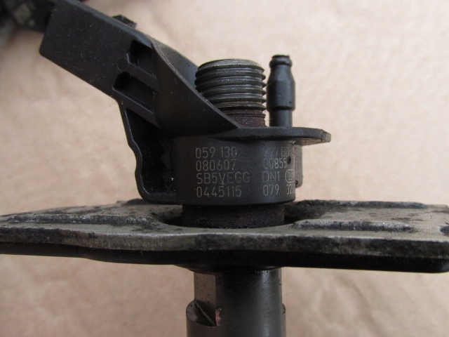 фото №7, Audi a8 d3 рестайлінг 3.0 tdi 232km форсунка інжектор 059130277bd