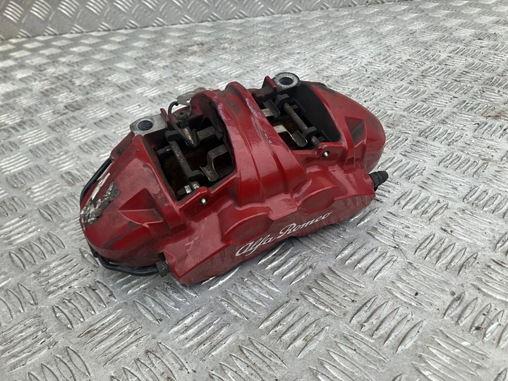 фото №1, Зажимы тормозные перед 330mm alfa romeo giulia 15- veloce
