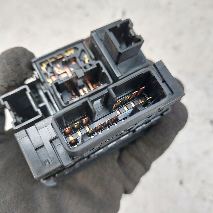 фото №8, Subaru legacy iv 4 перемикач панель дзеркал