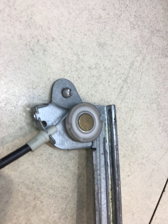 фото №11, Подъемник стекла правые перед 807 1485311080