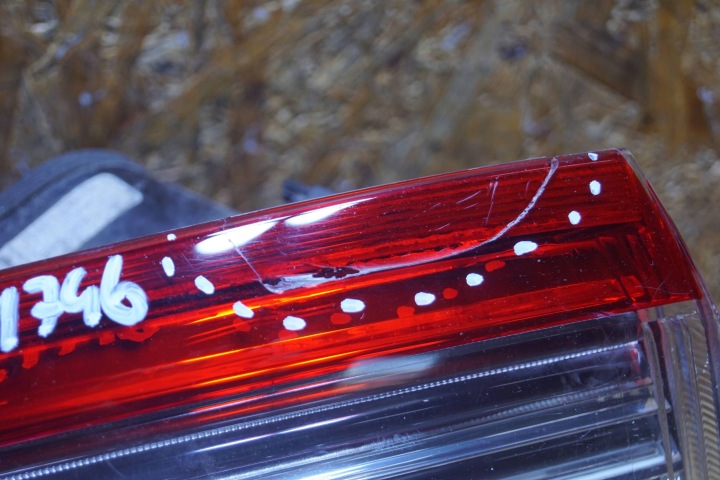 фото №12, Ford mondeo mk4 фара левое зад c1746