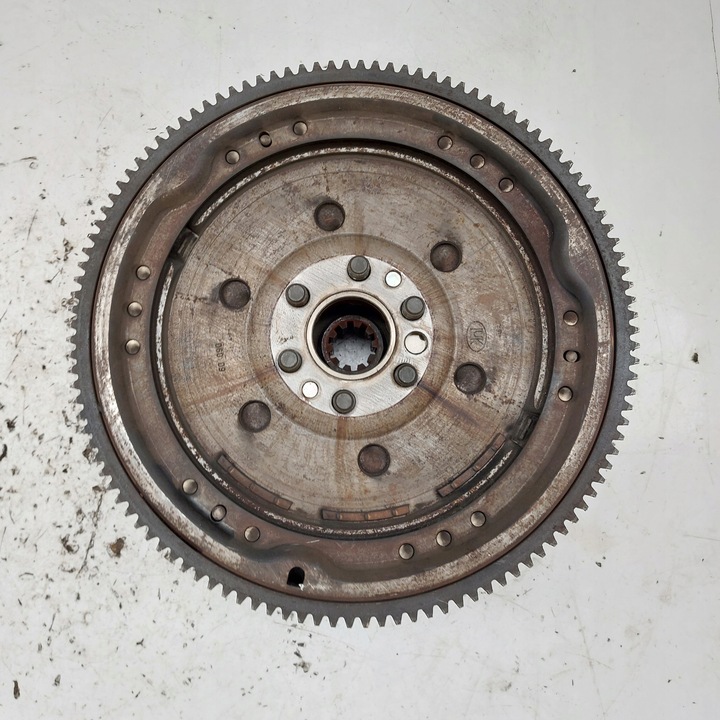 фото №6, Bmw e46 2,0b сцепление комплектные диск прижим колесо двухмассовый маховик luk