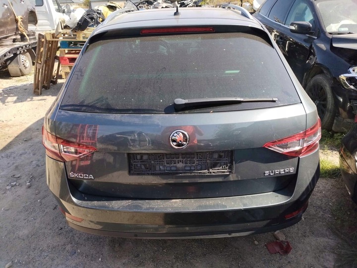 фото №12, Комплектний зад кришка крила skoda superb iii універсал x