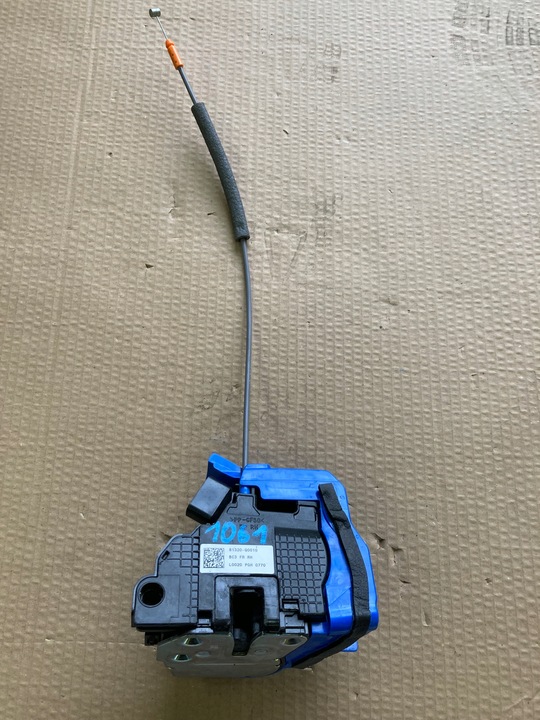 фото №1, Hyundai i20 замок двері праві перед 81320-q0000