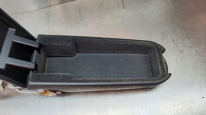 фото №7, Підлокітник volkswagen passat b5 1.8t 98r 3b0864207f