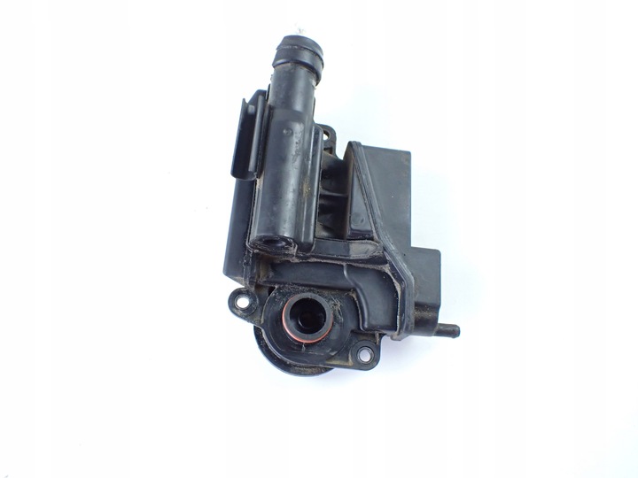 фото №3, Вентиляція картера сепаратор масла audi a8 s8 d3 5.2 v10 короткий 079103464d