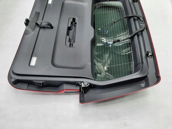 фото №15, Vw id.buzz gtx крышка зад задняя багажника накладка 1t3827025a