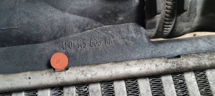 фото №12, A6 c6 рестайлінг радіаторів інтеркулер повітря права перед 3.0 tdi 4f0145806aa