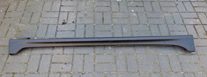 фото №1, Suzuki swift mk8 sport порог накладка планка пороговая правая карбон 77212-68r0