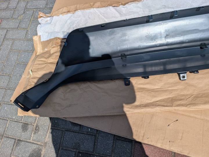 фото №6, Toyota yaris cross 20- накладка бампера зад спойлер 52453-0d100 новий оригінал