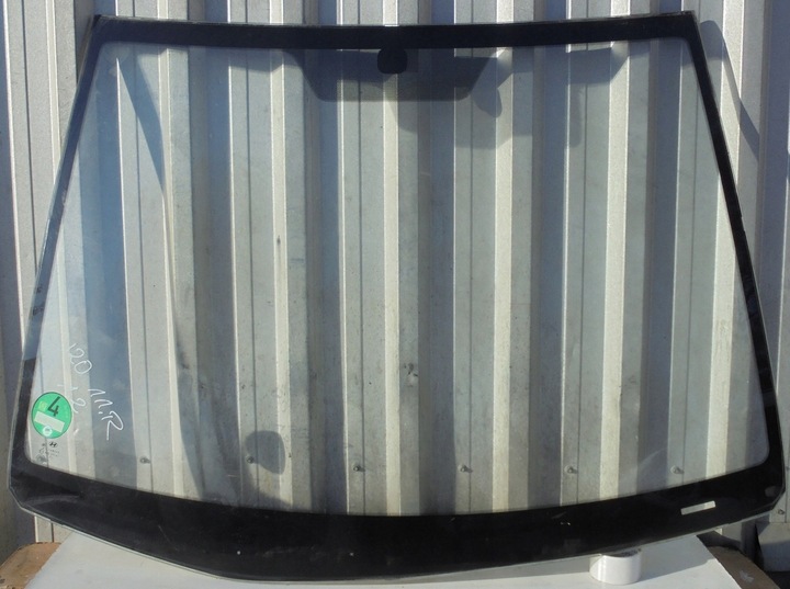 фото №1, Hyundai i20 10 r скло передня лобове європа