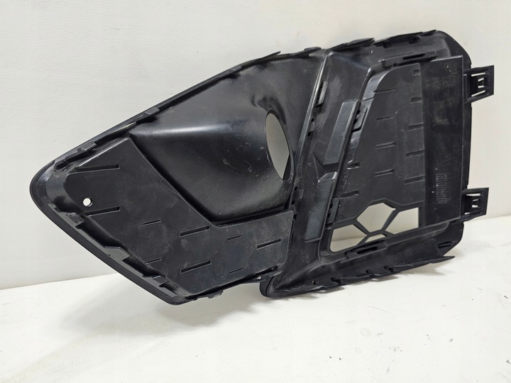 фото №10, Решітка бампера ліва audi a4 8w0 s-line s4