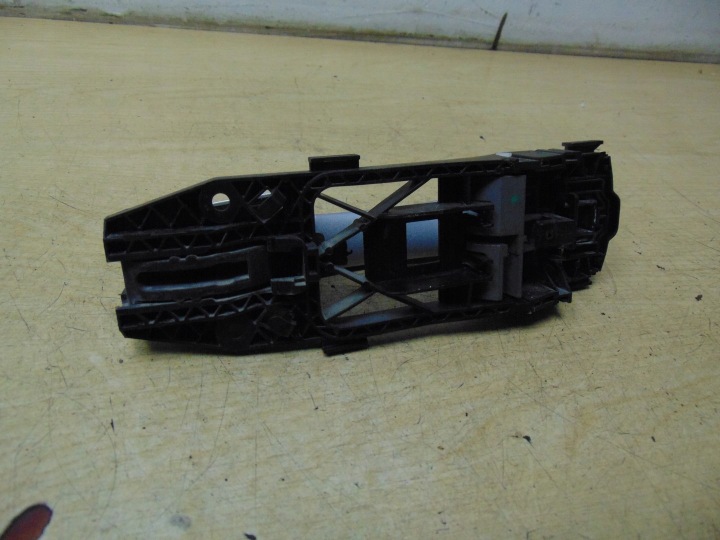 фото №10, Ручка зовнішня права перед vw golf vi hb 5d 5n0839885h