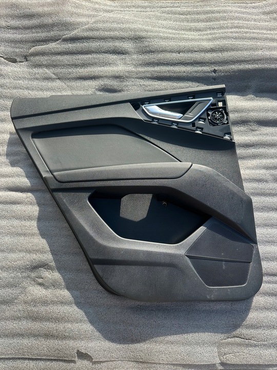 фото №1, Audi q4 e-tron sportback оббивка боковина двері 89a867487....