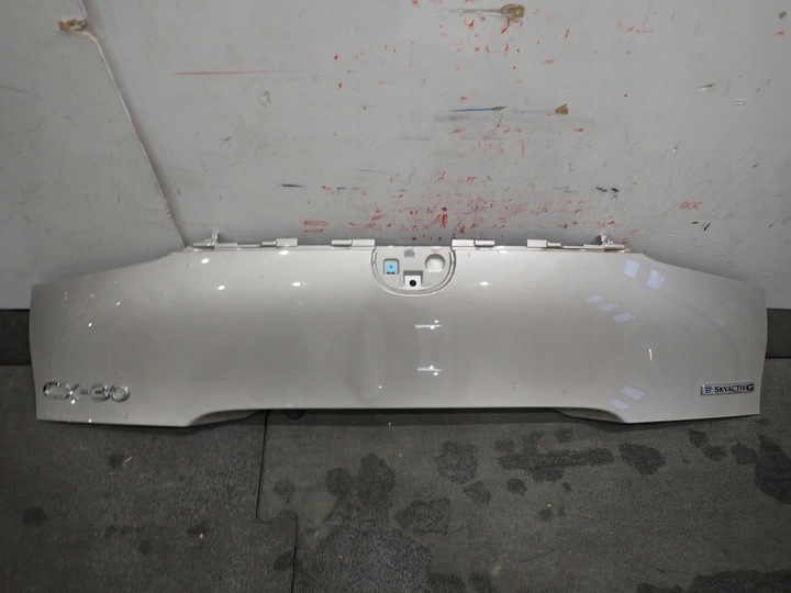 фото №1, Накладка крышки mazda cx30 2019- dgh9-50851