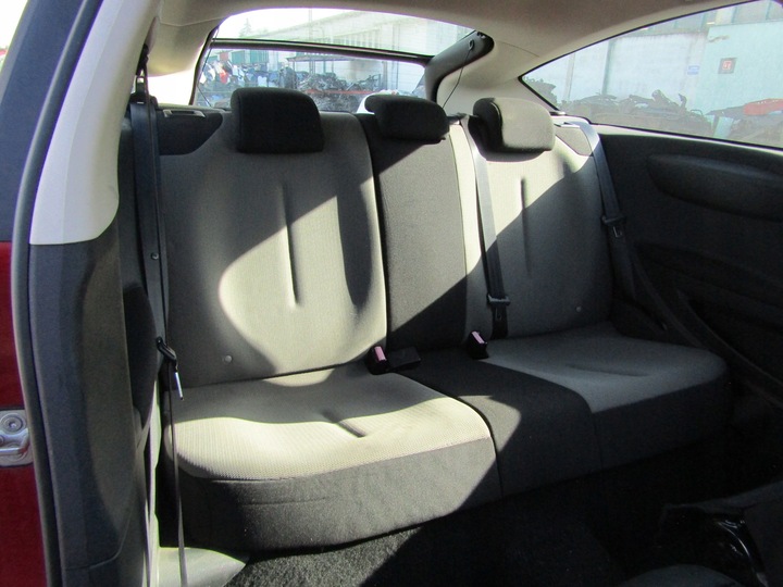фото №1, Citroen c4 i купе диван сиденье зад 04-08 3d ph1