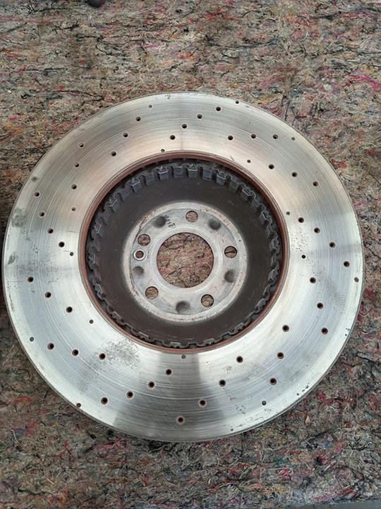 фото №11, Mercedes w254 glc amg зажимы перед тормозные колодки диски