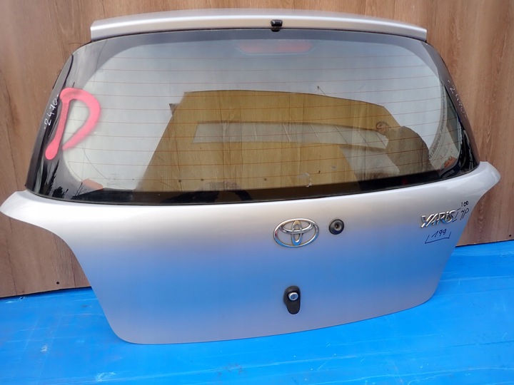 фото №4, Toyota yaris jp 99-05 крышка багажника стекло 199