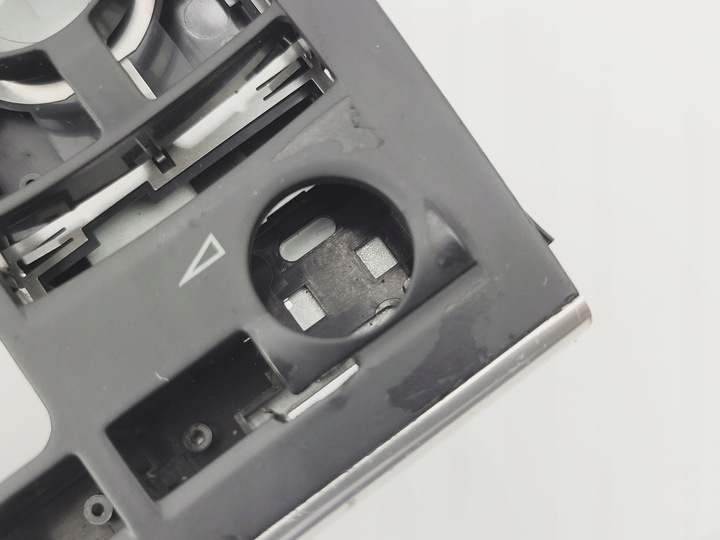 фото №7, Audi a4 b6 b7 rns-e панель рамка навигации навигация радио guzki кнопки