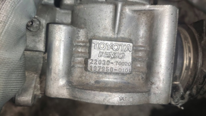 фото №11, Дросельна заслінка lexus is 200 2.0 16v 2203070020 100% справна