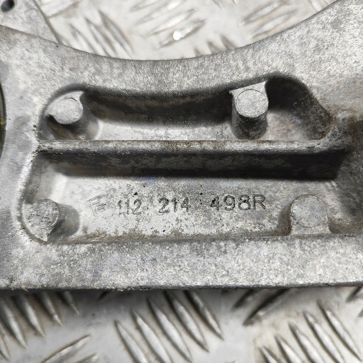 фото №6, Renault master iii 2019 левая сторона кронштейн / крепление двигателя