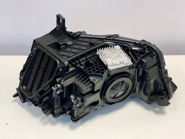 фото №12, Права ліва лампа фара audi q3 83a передній рестайлінг повний led